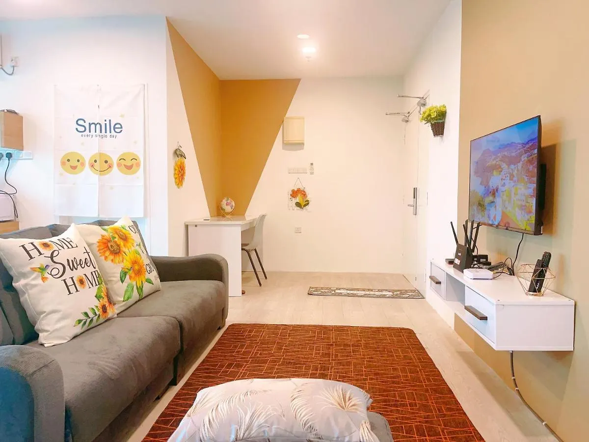 Monic Staycation #Puteri Square Studio Suites Inn Near Mid Valley Mall Johor Bahru Apartment