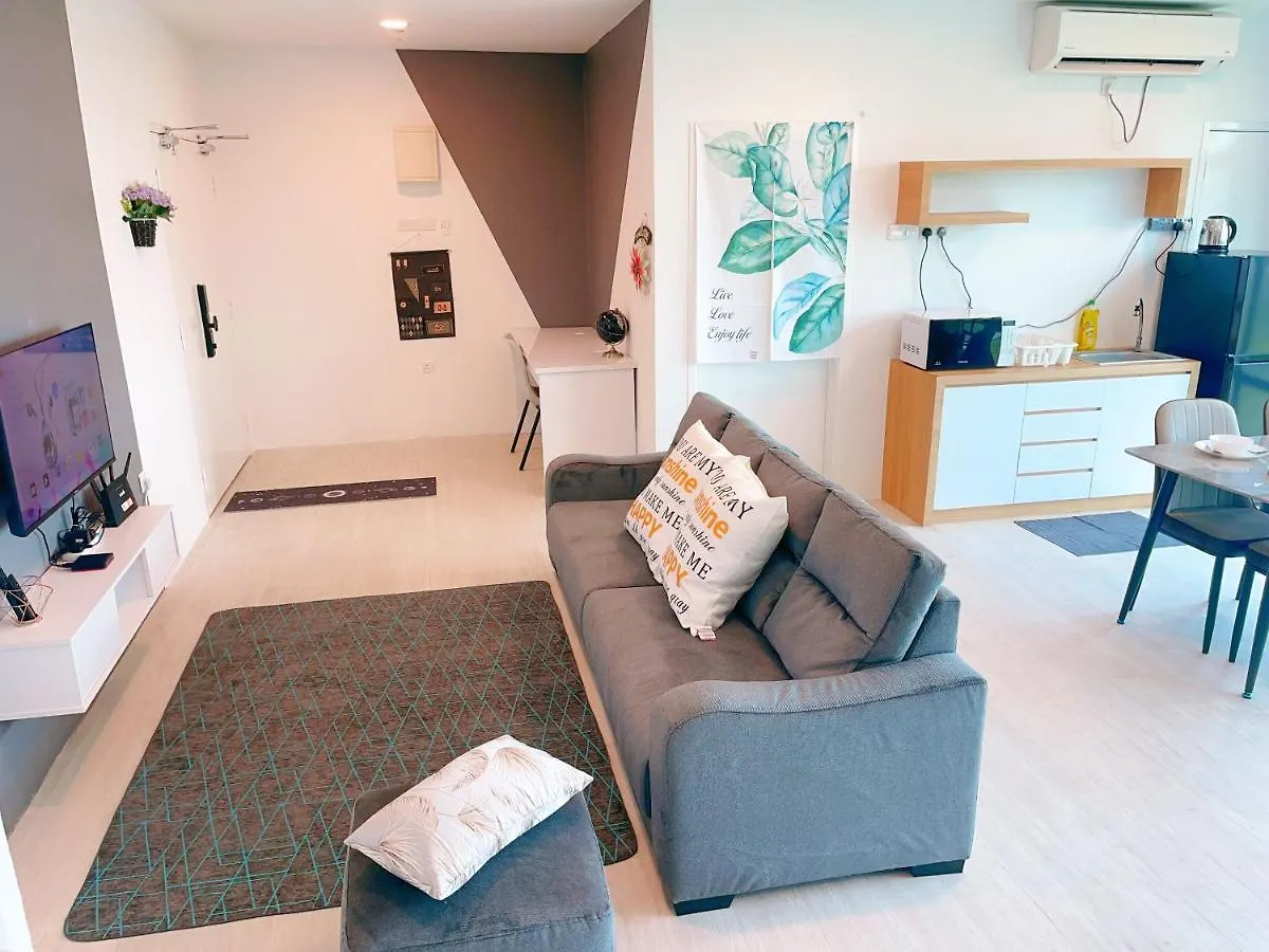 Monic Staycation #Puteri Square Studio Suites Inn Near Mid Valley Mall Johor Bahru