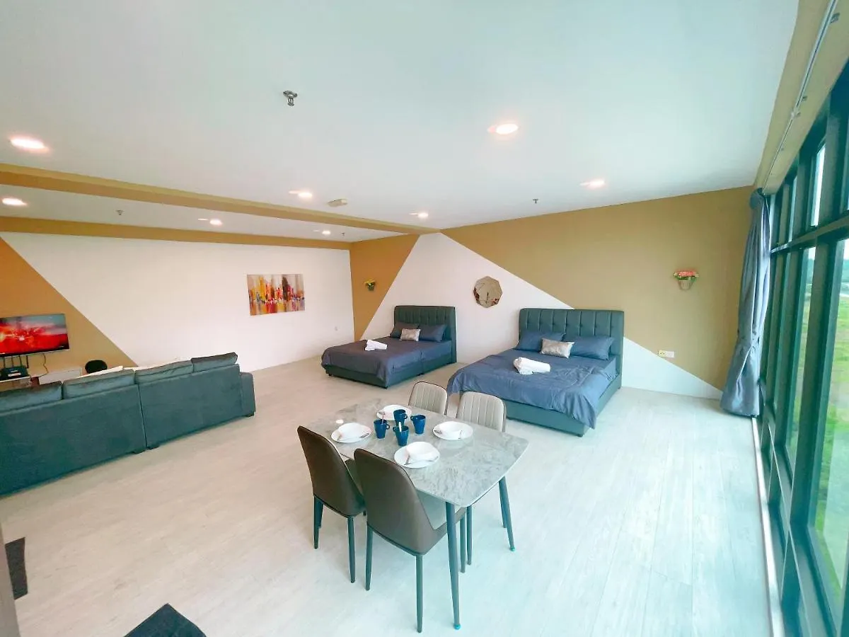 Apartment Monic Staycation #Puteri Square Studio Suites Inn Near Mid Valley Mall Johor Bahru