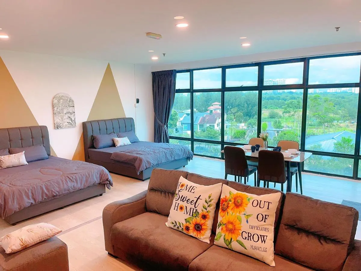 Monic Staycation #Puteri Square Studio Suites Inn Near Mid Valley Mall Johor Bahru 0*,