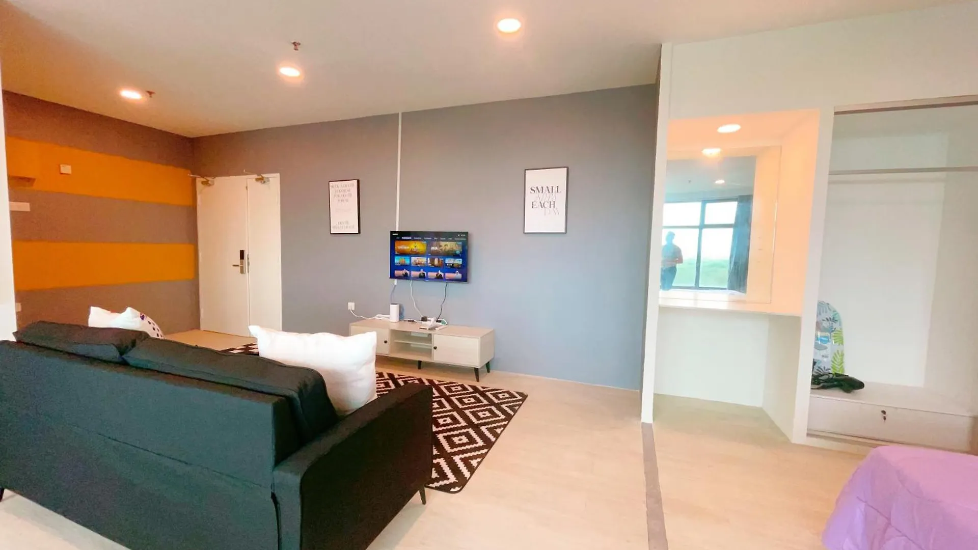 Apartment Monic Staycation #Puteri Square Studio Suites Inn Near Mid Valley Mall Johor Bahru